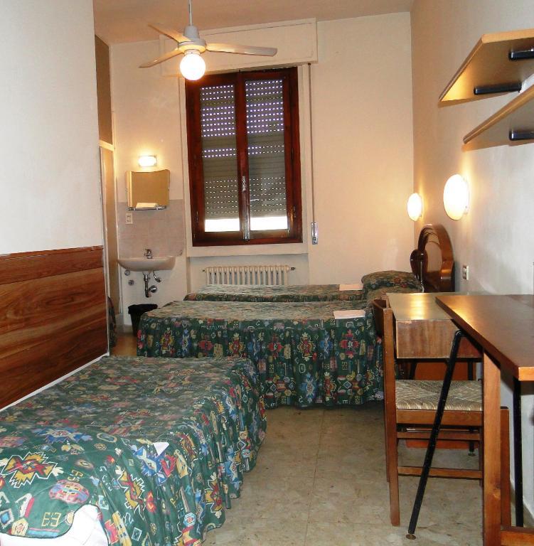 Hotel Ottaviani Florencia Habitación foto
